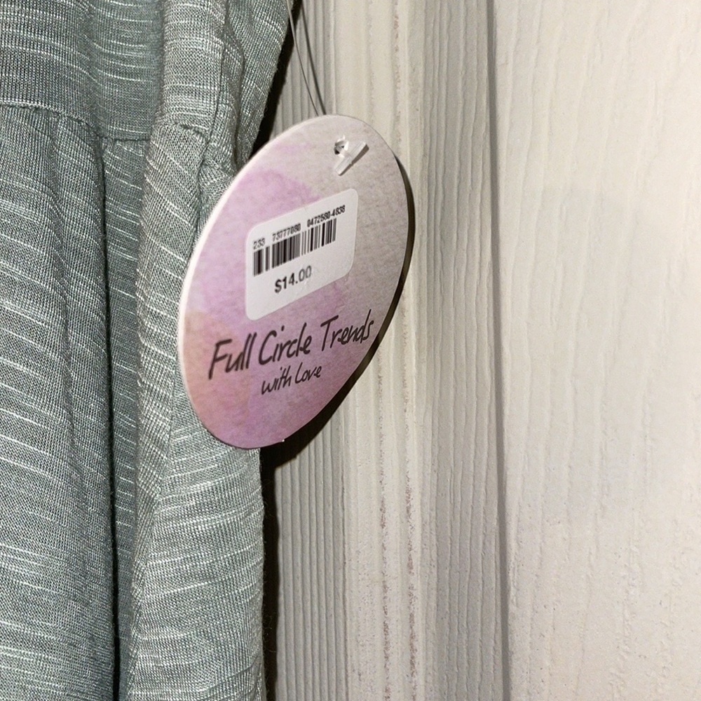 Full Circle Trends with Love top - Picture 5 of 6